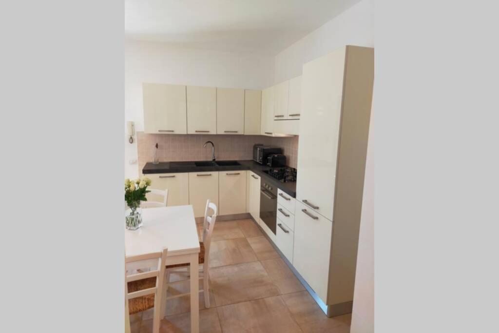 Poggio Ai Grilli Apartment Certaldo Exterior photo